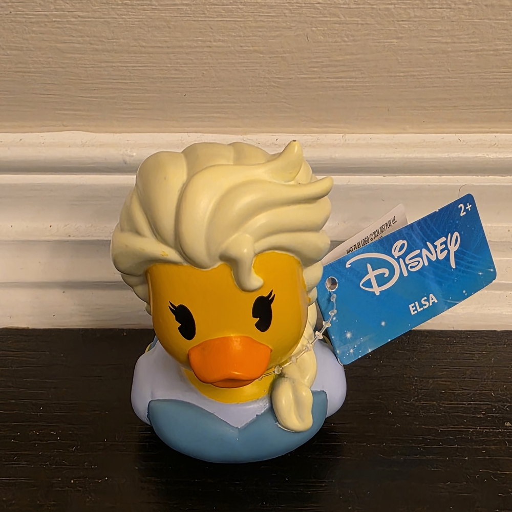 Disney Elsa Duck NWT